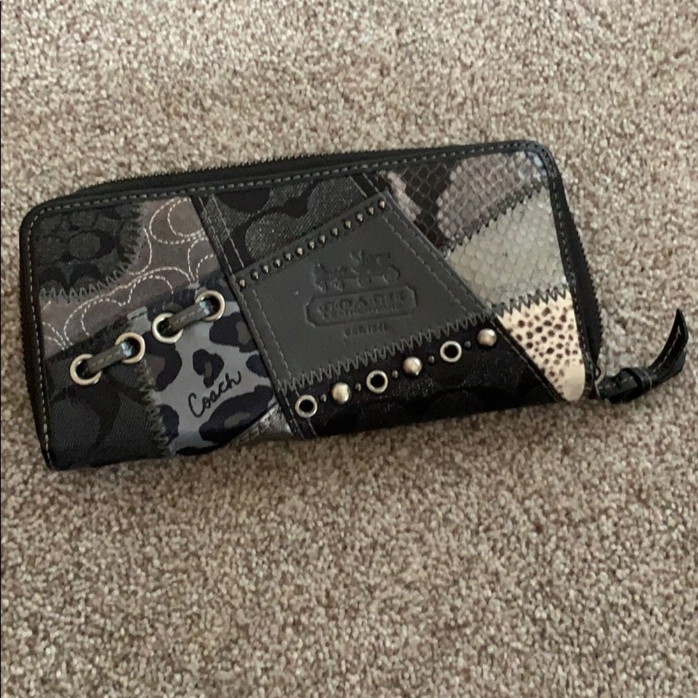 Coach wallet